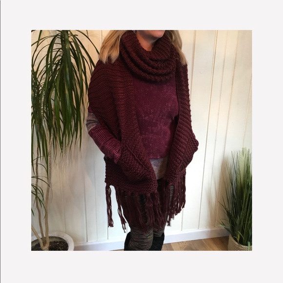 POCKET KNIT SCARF - Picture 4 of 8